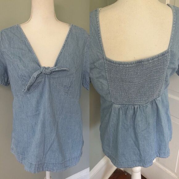 Old Navy Tie Front Denim Top Blouse Large Smocked Blue Western - Picture 1 of 6